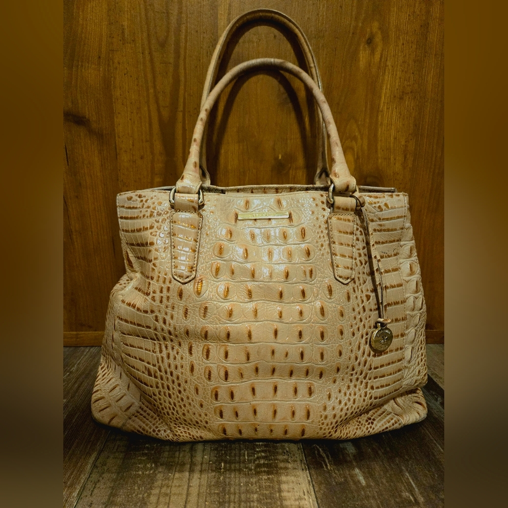 Brahmin purse large bowling style cream/tan